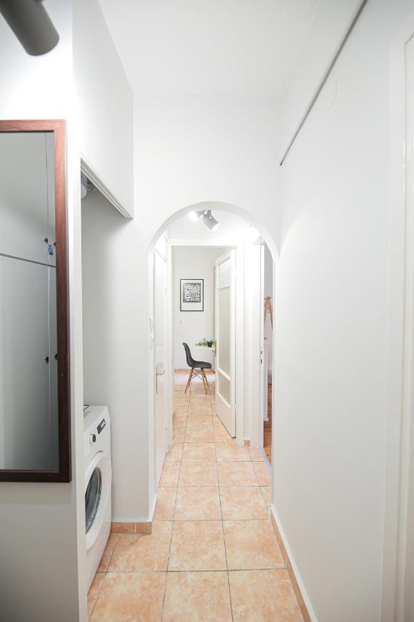 Uranus Apartment Солун Екстериор снимка