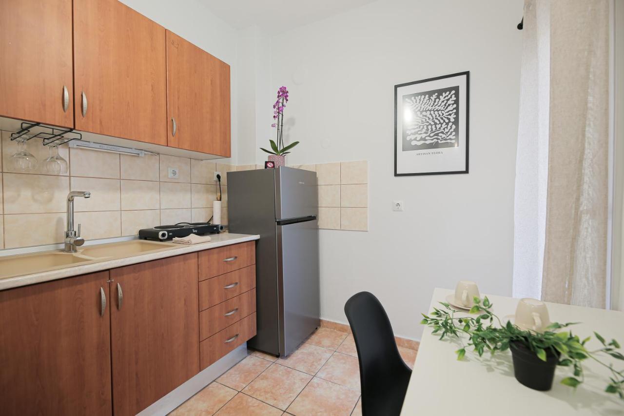 Uranus Apartment Солун Екстериор снимка