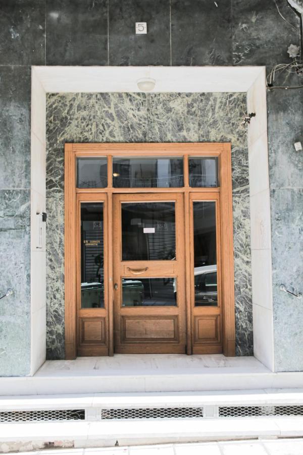 Uranus Apartment Солун Екстериор снимка